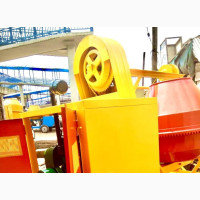Self Loading Machine With Lift