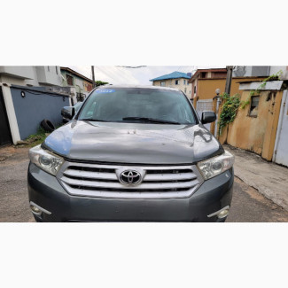 Toyota Highlander Limited 3.5l 4WD 2013 Gray