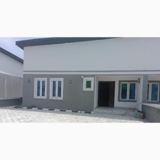3bdrm Bungalow in Foreland Court, Off Lekki-Epe Expressway for rent