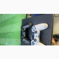 Playstation 4 500HD - Nearly New with Warranty