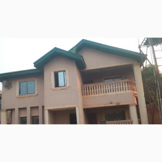 4bdrm Block of Flats in Trans-Ekulu, Igbo Eze South for sale