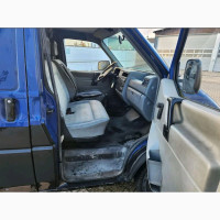 Clean Volkswagen T4 transporter