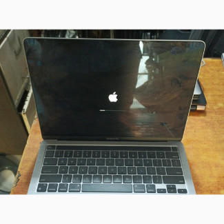 Laptop Apple MacBook 2020 16GB Apple M1 SSD 512GB