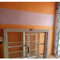 45x45 inches Show Glass for Displaying Snacks, Cakes, Etc