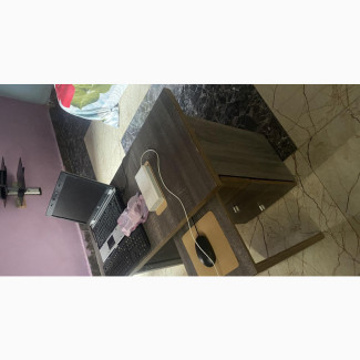 Well Refined Home Workstation