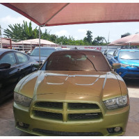 Dodge Charger 2013 Gold