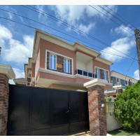 5bdrm Duplex in Agungi, Lekki for Sale