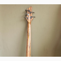 Ibanez BTB 675 5 Strings Bass Guitar