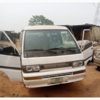 Mitsubishi L300 2000 White