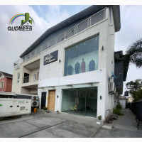 Shop 30sqm 25sqm