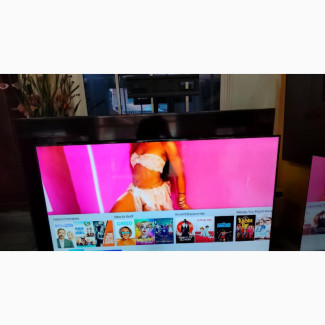 Samsung 70-Inch RU7020 Series Smart Ultra HD LED TV