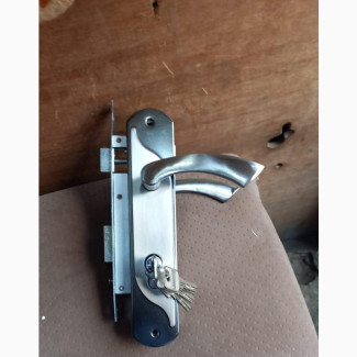Regular Door Key