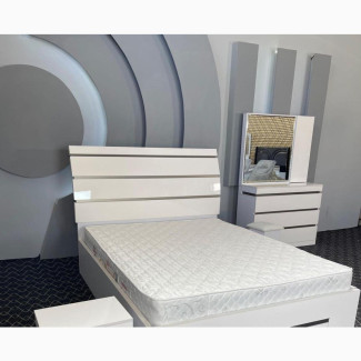 Quality 4x6 Bedframe With Side Drawers and Dressing Table