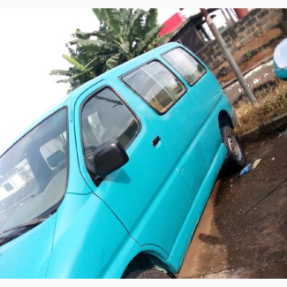 Toyota HiAce 2001 Green - Buy and Drive