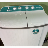 Hisense Twin Tub Washing Machine 10kg - Brand New