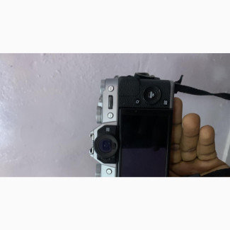 FUJIFILM XT-20 Camera - Clean and Affordable