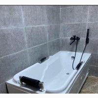 Executive Plane Bathtub (Headrest)