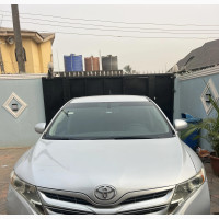 Toyota Venza AWD 2010 Silver