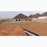 Genuine 900SQM Land 100 by 100ft 30x30m, 1 1⁄2 for Sell