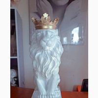 White Crown Lion Statue
