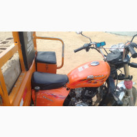 Royal Motorcycle 2022 Orange