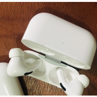 White Apple Airpod Pro (Original)