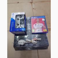 PS4 Game Console with 1 CD