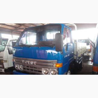 Toyota Dyna 200 Truck - Clean and Reliable
