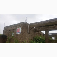 Uncompleted Building on Half Plot - Amazing Deal