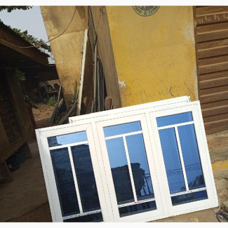 Window With T Divider