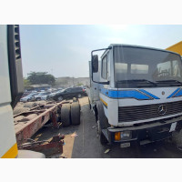 Foreign Used Mercedes-Benz 814 Bucket Body Truck