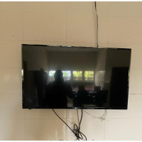 43 Inches LG Tv X 2
