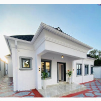 4bdrm Bungalow in Aiyegoro Estate, Akobo for sale