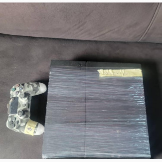 PlayStation 4 - UK Used, Hacked, 500GB, 10 Games, One Pad