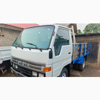 Toyota Dyna 200 Normal Hand 2rz Petrol Engine