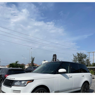White Range Rover Available for Hire