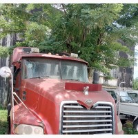 Mack Vision Truck Head (Double Axle 10 Tyres) Nigerian Use