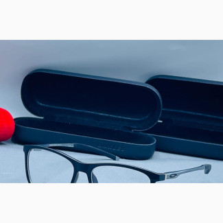 Original OAKLEY Eye Wear Glasses Available in Store