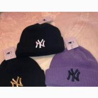 Brand New Yankee Beanie Headwarmer