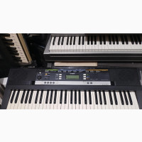 Yamaha PSR-E243