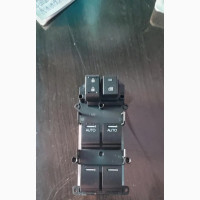 Pressing Button 2008 Accord