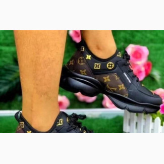 Louis Vuitton Sneakers - High Quality and Stylish