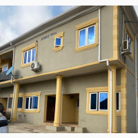 Mini Flat in Orita Challenge, Akala Express for rent