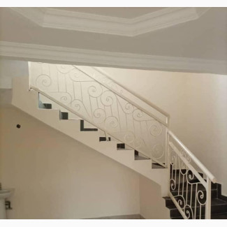 4bdrm Block of Flats in Oluyole Estate, Akala Express for rent