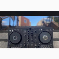 Pioneer DDJ-FLX4 Controller