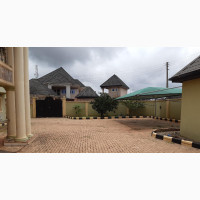6bdrm Mansion in Republic Estate, Enugu for sale