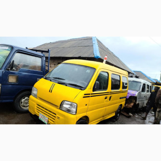 Suzuki APV Minibus 1998 Yellow