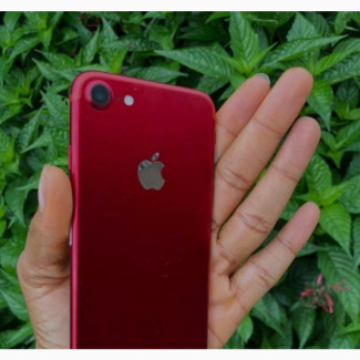 Apple iPhone 7 32 GB Red