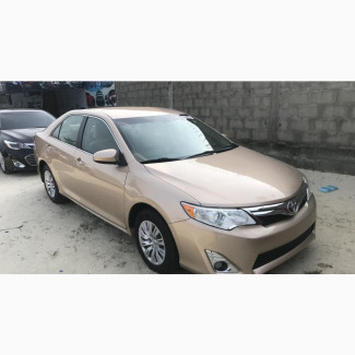 Toyota Camry 2012 Gold