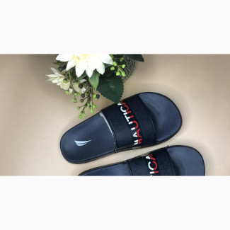 Nautica Slides in Size 31 35